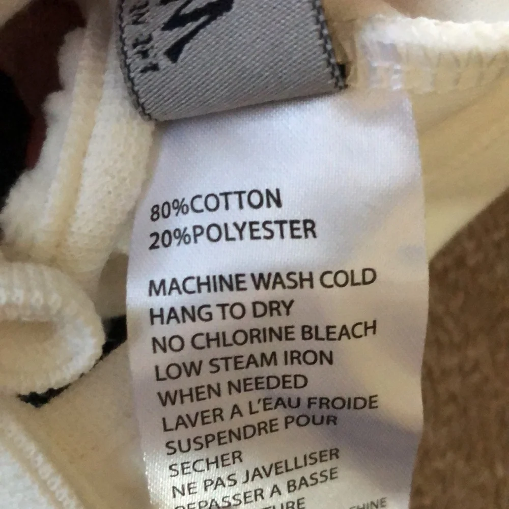 The Menthe Collection off-white velour baby bonnet NWT